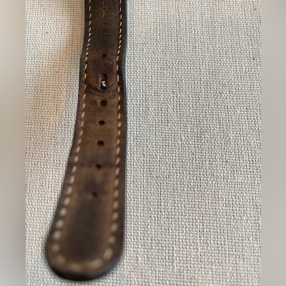 Vintage ESQ Two Tone Round Quartz Watch w/Leather Band - Picture 5 of 10